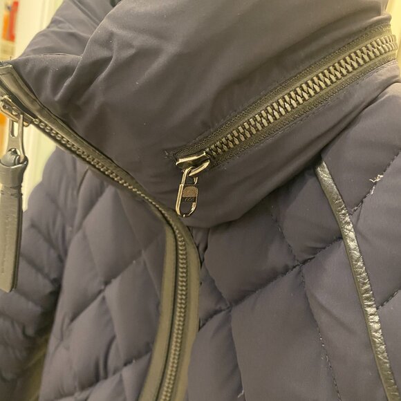 Mackage lightweight down coat size xs - Picture 4 of 16